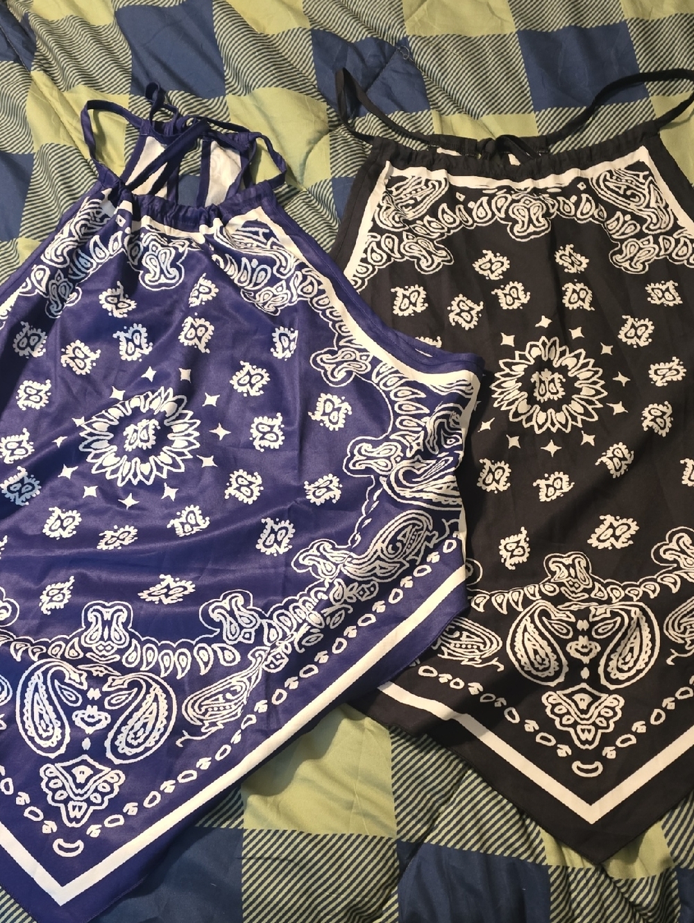 SHEIN Blue and Black Bandana Print Tie-Back Tank Tops